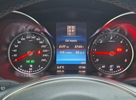 Mercedes-Benz - V-class