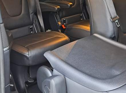 Mercedes-Benz - V-class