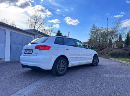 Audi - A3