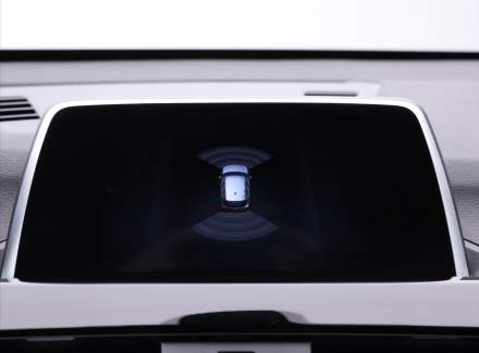 BMW - X1