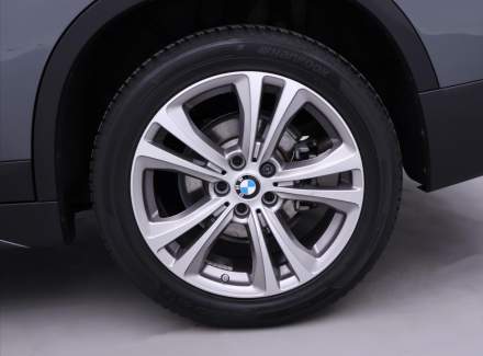 BMW - X1