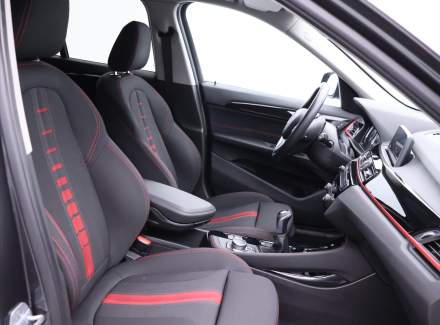 BMW - X1