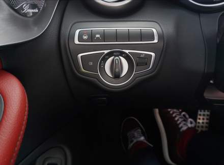 Mercedes-Benz - C-class