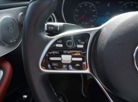 Mercedes-Benz - C-class