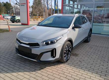 Kia - XCeed