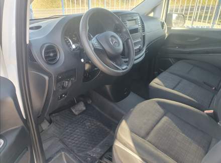 Mercedes-Benz - Vito