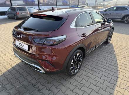 Kia - XCeed