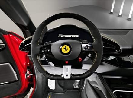 Ferrari - Purosangue