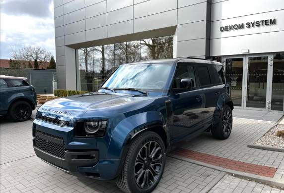Land Rover - Defender