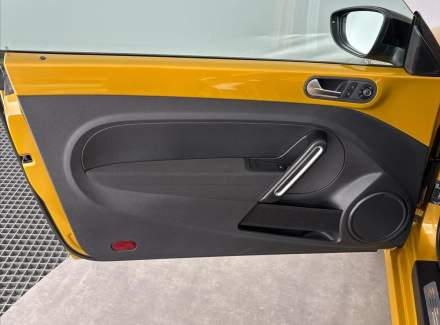 Volkswagen - Beetle
