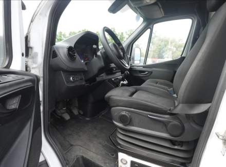 Mercedes-Benz - Sprinter