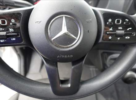 Mercedes-Benz - Sprinter
