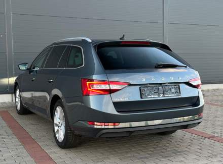 Škoda - Superb