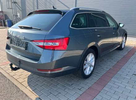Škoda - Superb