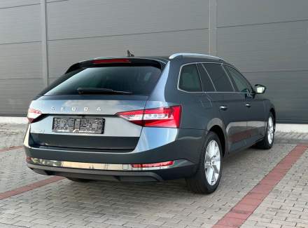Škoda - Superb
