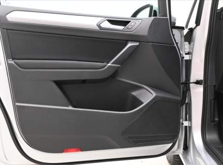 Volkswagen - Touran