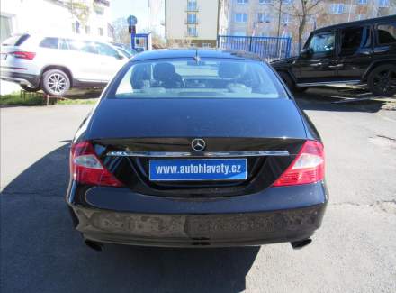 Mercedes-Benz - CLS