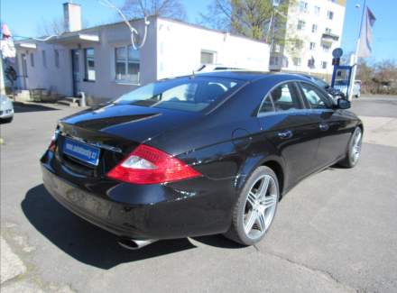 Mercedes-Benz - CLS