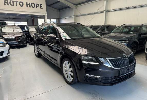 Škoda - Octavia