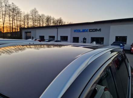 Mitsubishi - Outlander