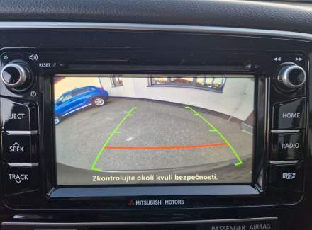 Mitsubishi - Outlander