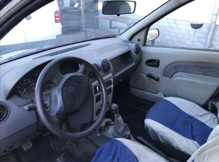 Dacia - Logan