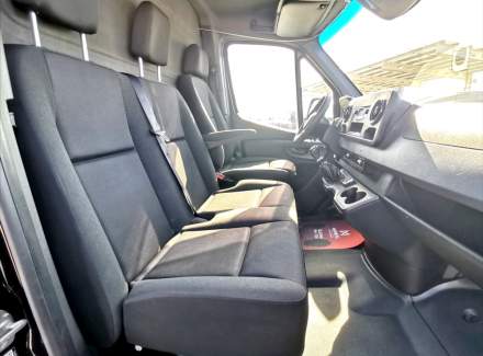 Mercedes-Benz - Sprinter