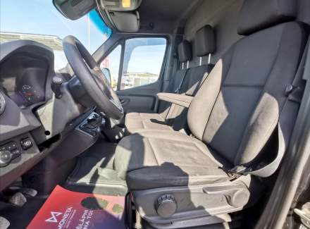 Mercedes-Benz - Sprinter
