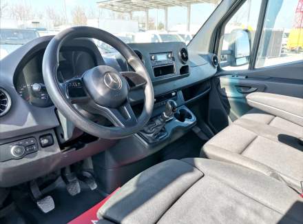 Mercedes-Benz - Sprinter