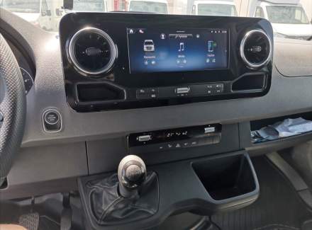 Mercedes-Benz - Sprinter