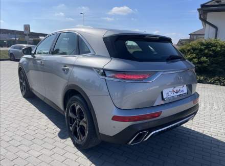 DS Automobiles - DS7 Crossback