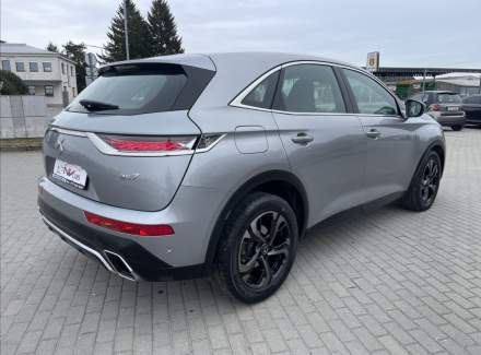 DS Automobiles - DS7 Crossback
