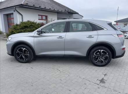 DS Automobiles - DS7 Crossback