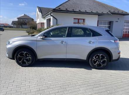 DS Automobiles - DS7 Crossback