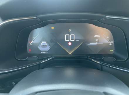 DS Automobiles - DS7 Crossback