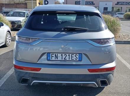 DS Automobiles - DS7 Crossback