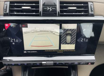 DS Automobiles - DS7 Crossback