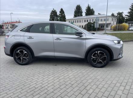 DS Automobiles - DS7 Crossback
