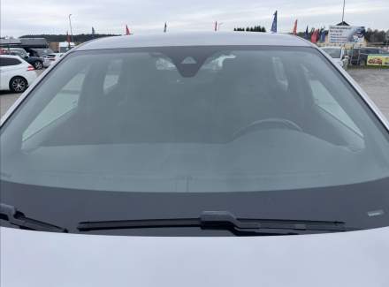 DS Automobiles - DS7 Crossback