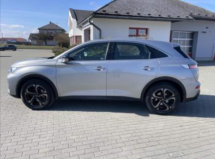DS Automobiles - DS7 Crossback