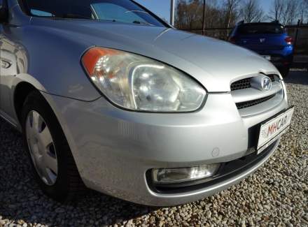 Hyundai - Accent