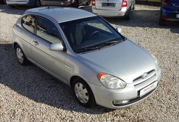 Hyundai - Accent