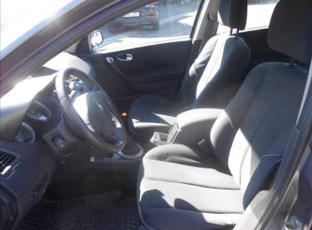 Renault - Megane
