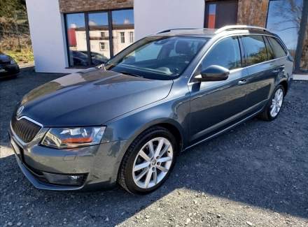 Škoda - Octavia