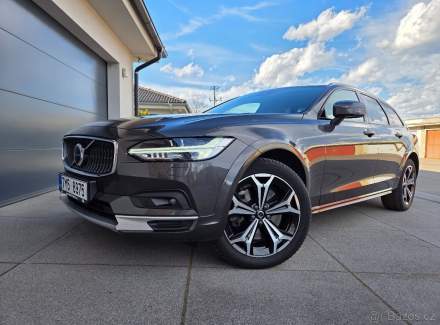 Volvo - V90
