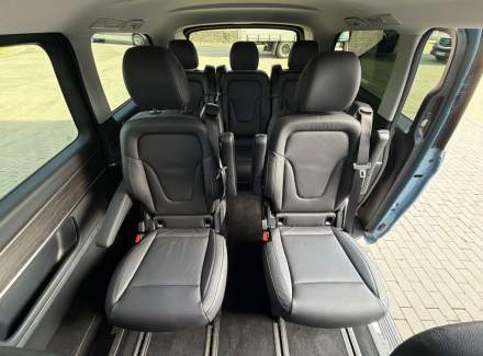 Mercedes-Benz - V-class