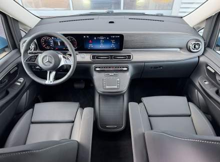Mercedes-Benz - V-class