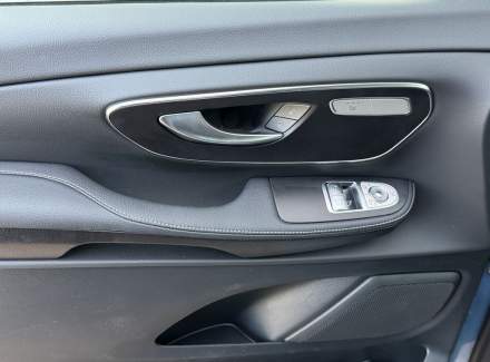 Mercedes-Benz - V-class