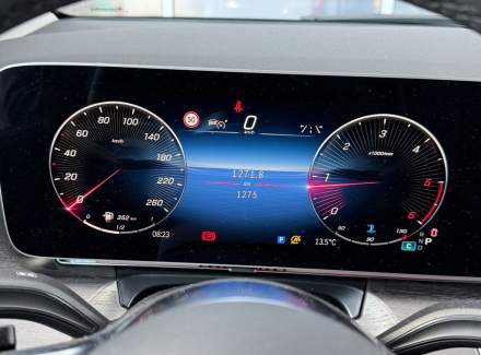 Mercedes-Benz - V-class