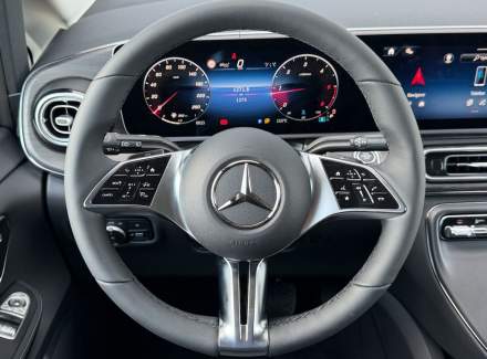 Mercedes-Benz - V-class